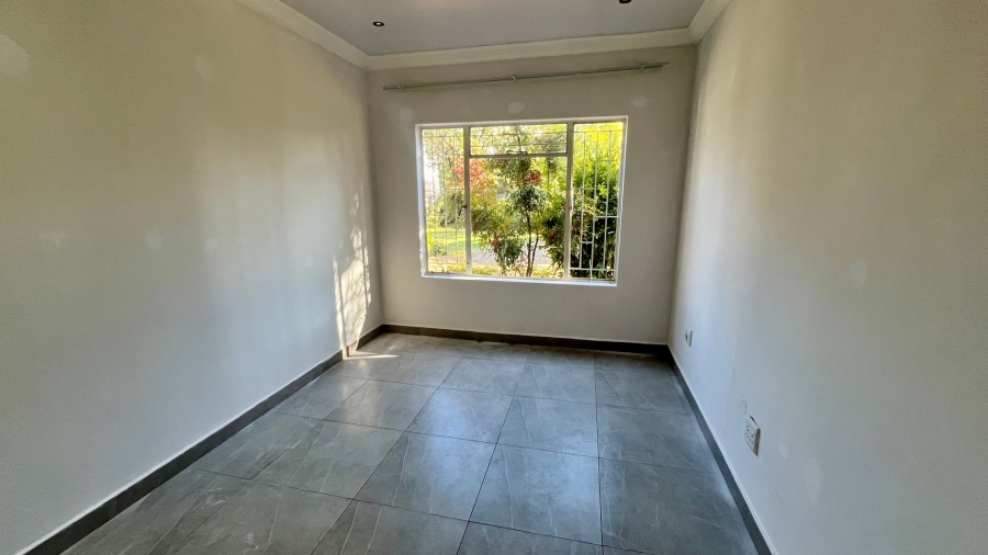3 Bedroom Property for Sale in Flamwood North West